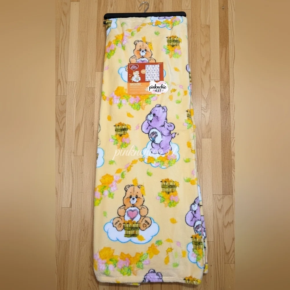 Viral Care Bears Fall Autumn Leaves Plush Twin Blanket 60 X 90